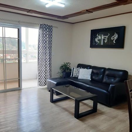 Mireya'S 2Br Condo At Zone Vill - Burnham Park Baguio City Exterior foto