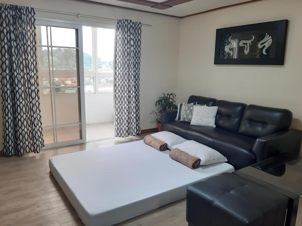 Mireya'S 2Br Condo At Zone Vill - Burnham Park Baguio City Exterior foto